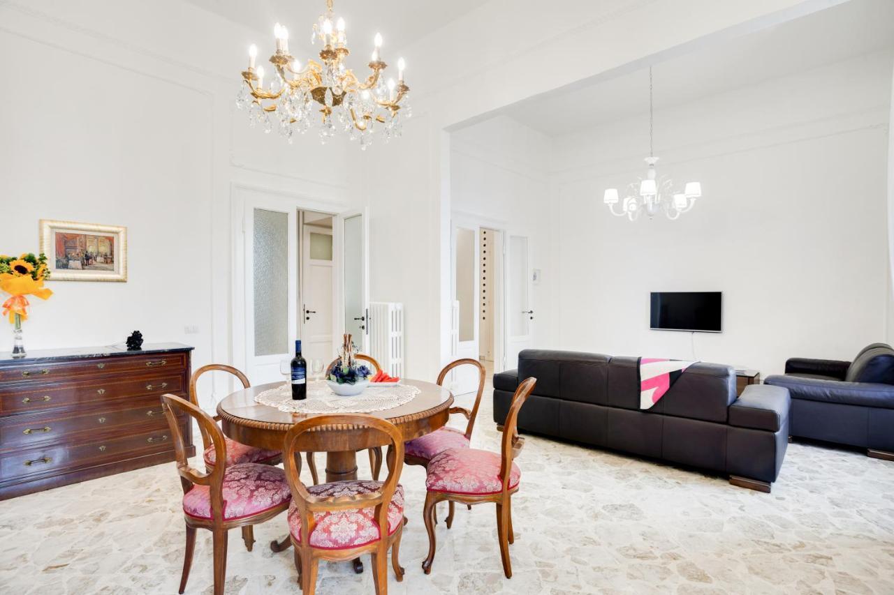 Casa Cinzia Lungomare Exclusive Flat Apartment บารี ภายนอก รูปภาพ